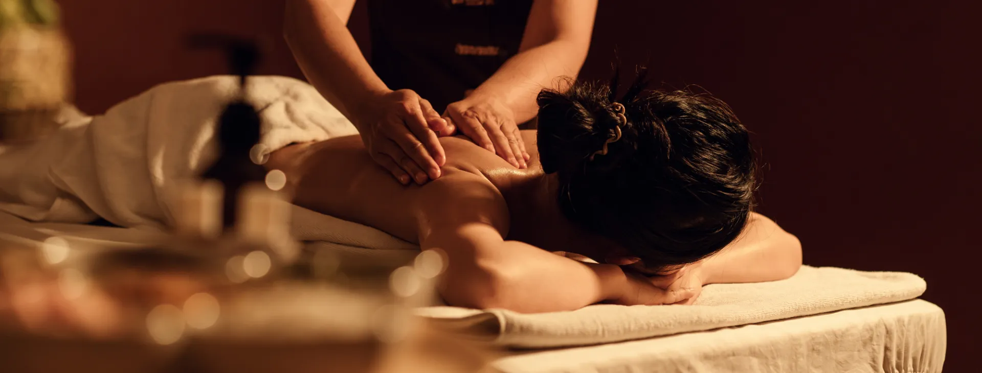Formation massage thaïlandais traditionnel à l’huile sur table à Pertuis