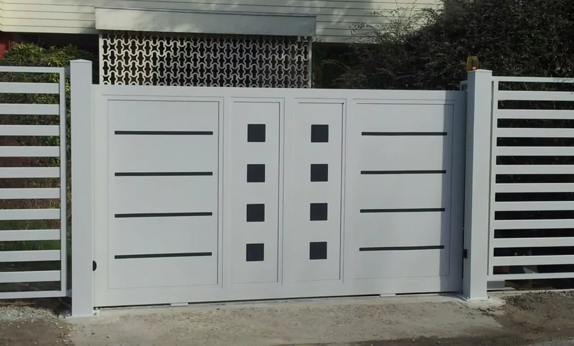 Gamme MODERN offrent une personnalisation complète. SIMPI .OPA. MIX