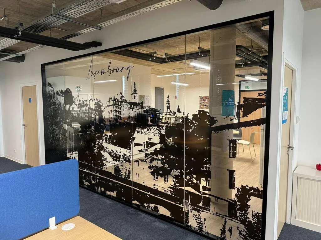 vitrophanie-deocrative-sur-mesure-tdc-luxembourg