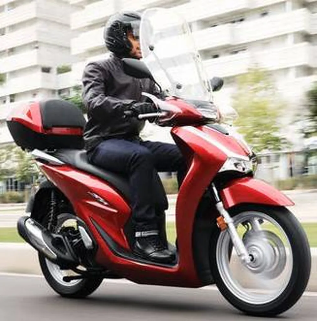 SCOOTER NEUF HONDA SH 125i LA SEYNE SUR MER
