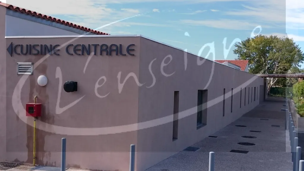 signalétique extérieure mairie aubagne