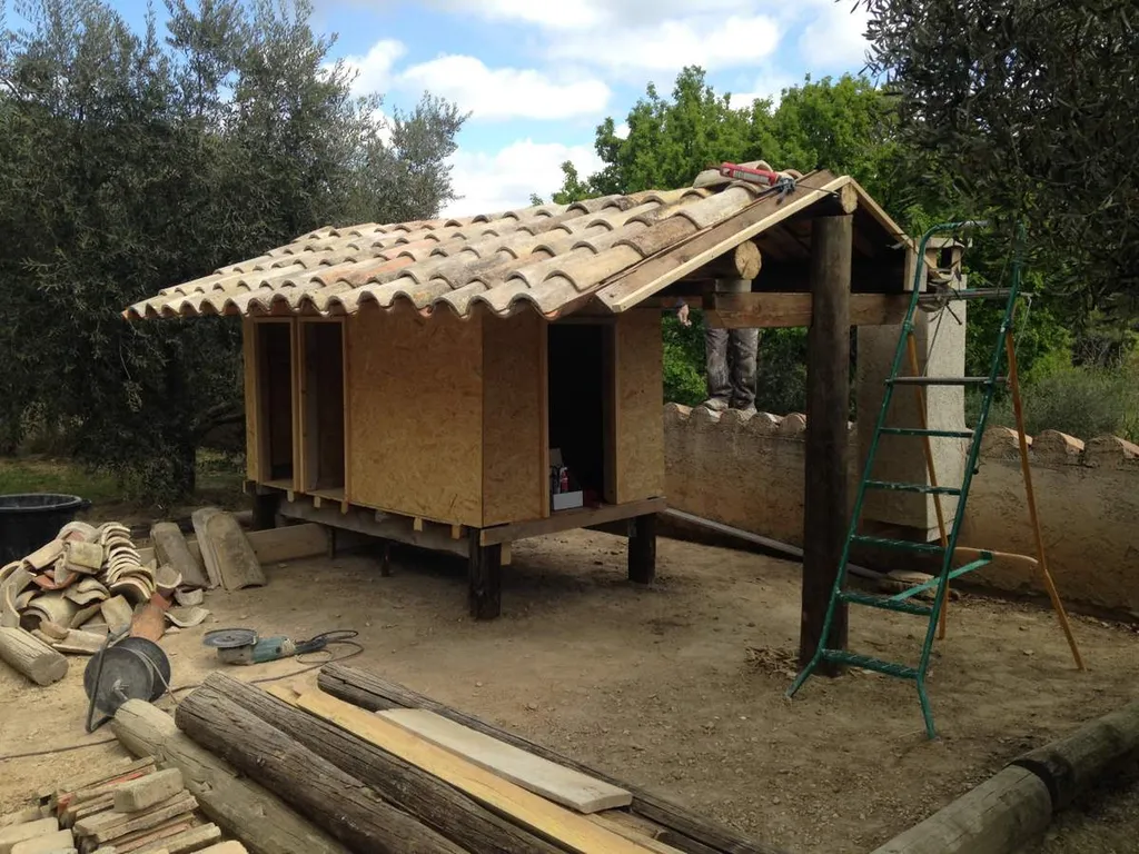 Réalisation d'un poulailler à Salon de Provence (13300)