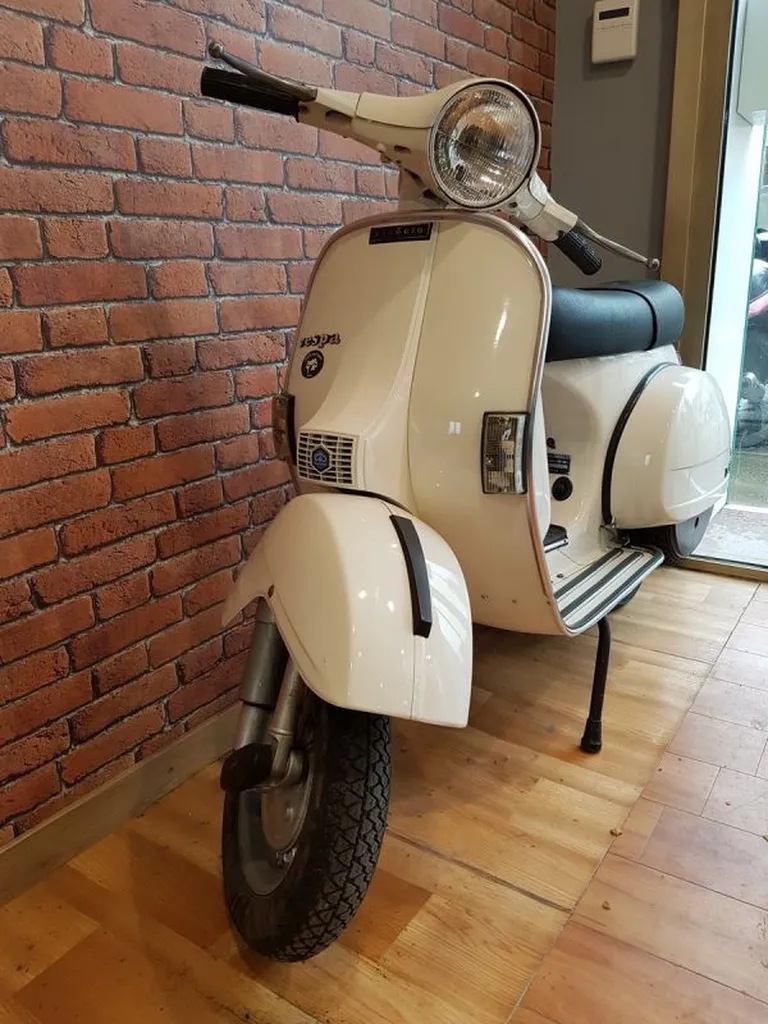 SCOOTER VESPA OCCASION PX 125 LA SEYNE SUR MER
