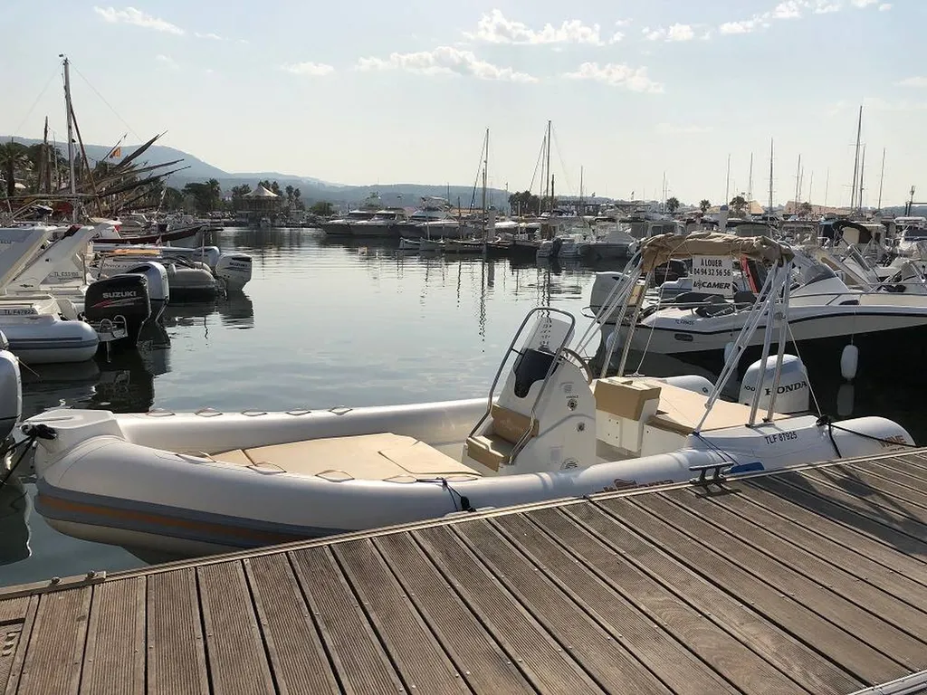 semi rigide d occasion pas cher à bandol et à sanary