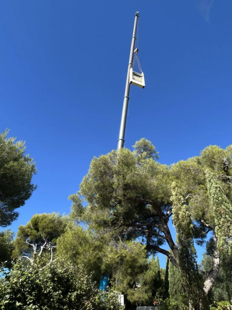 La plateforme Strategos arrive par les airs aux équipes d'Oval'Access à Cassis