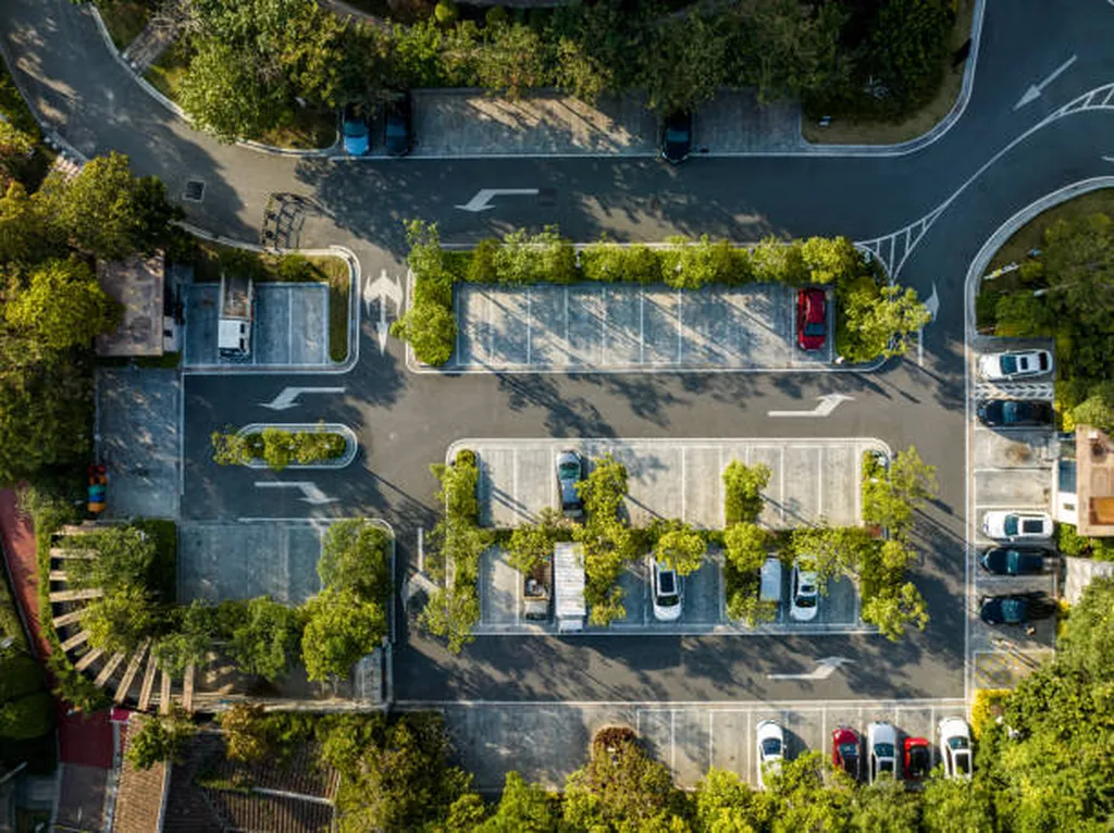 Nettoyage de parking d’immeuble : méthodes et tarifs près de Sanary sur mer