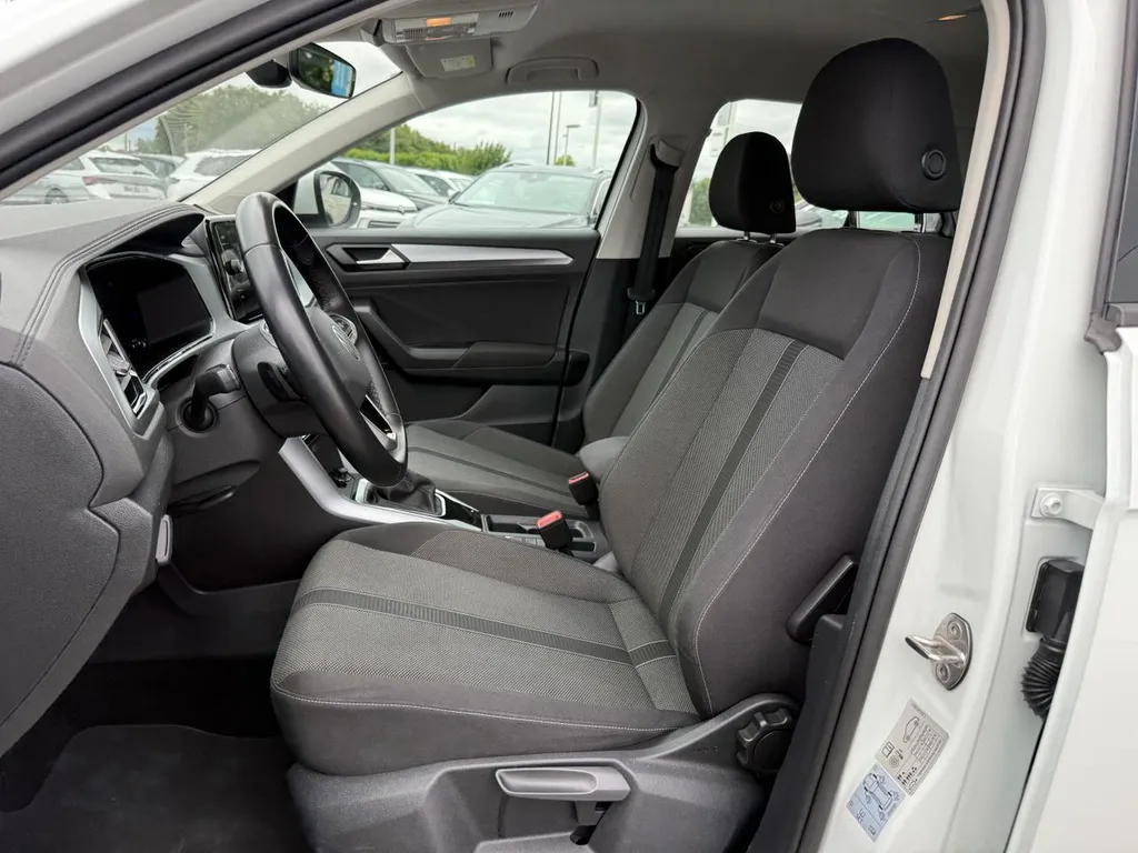 Achat Volkswagen T-Roc occasion autour du Havre : SUV diesel automatique 150 ch disponible chez Caudebec Automobiles La Frénaye