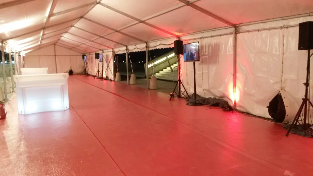 Location d'une sono avec micro sans fil a corbas