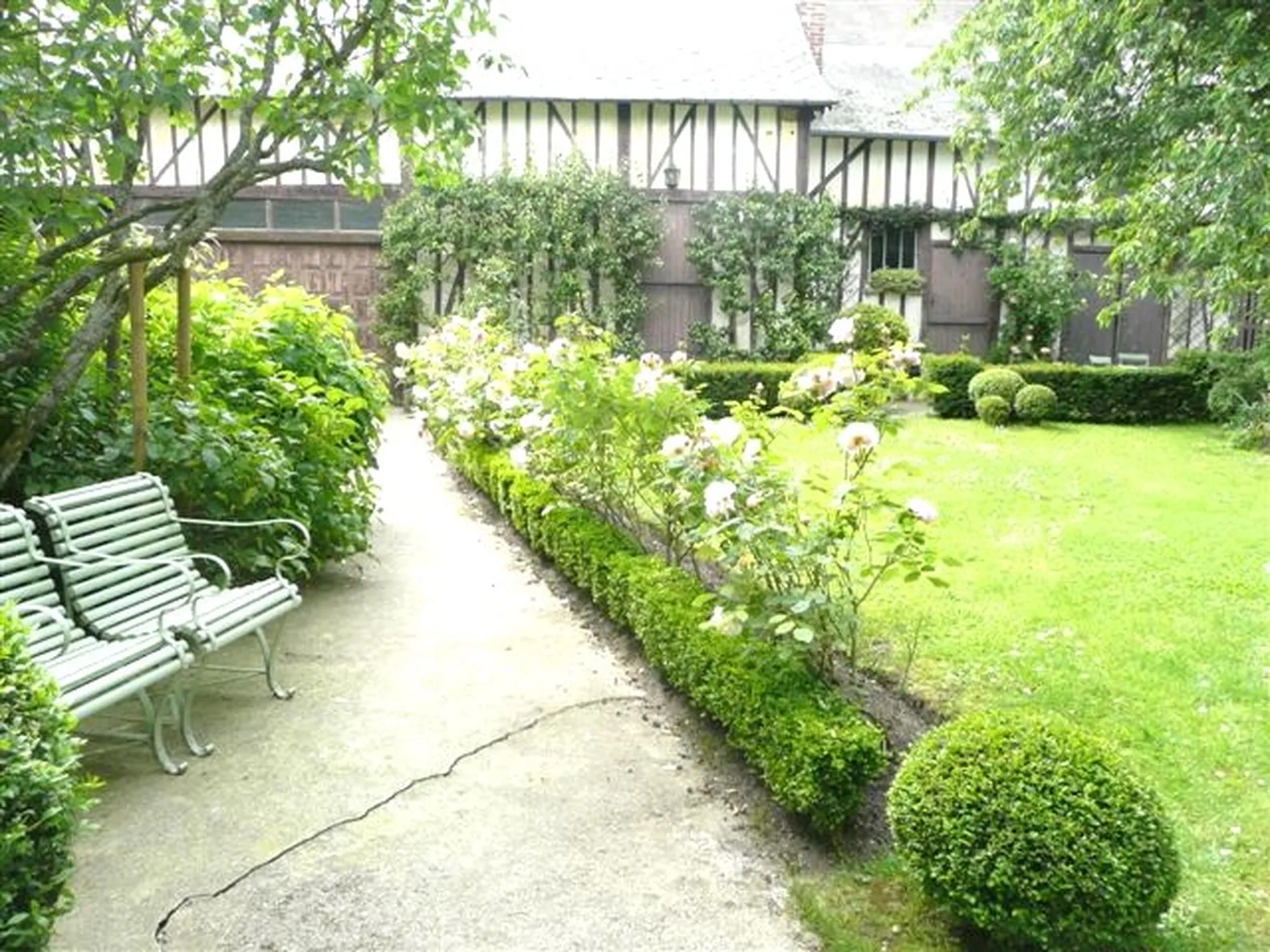 MAISON DE FAMILLE Proche CORMEILLES, Eure 27