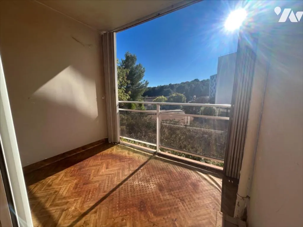 Achat appartement T3 lumineux avec terrasse en résidence avec ascenseur à Martigues (13)
