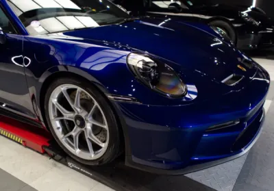 Protéger la peinture de votre Porsche 911 992 GT3 Touring