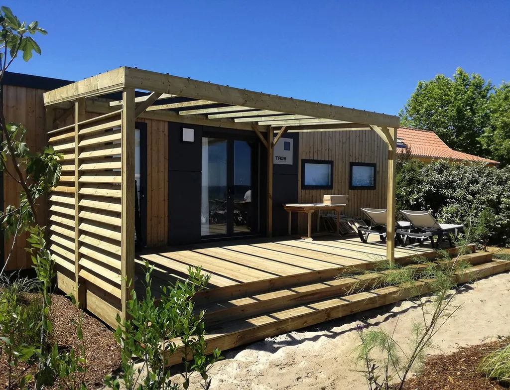 Fabrication et pose de terrasses sur-mesure dans les Landes