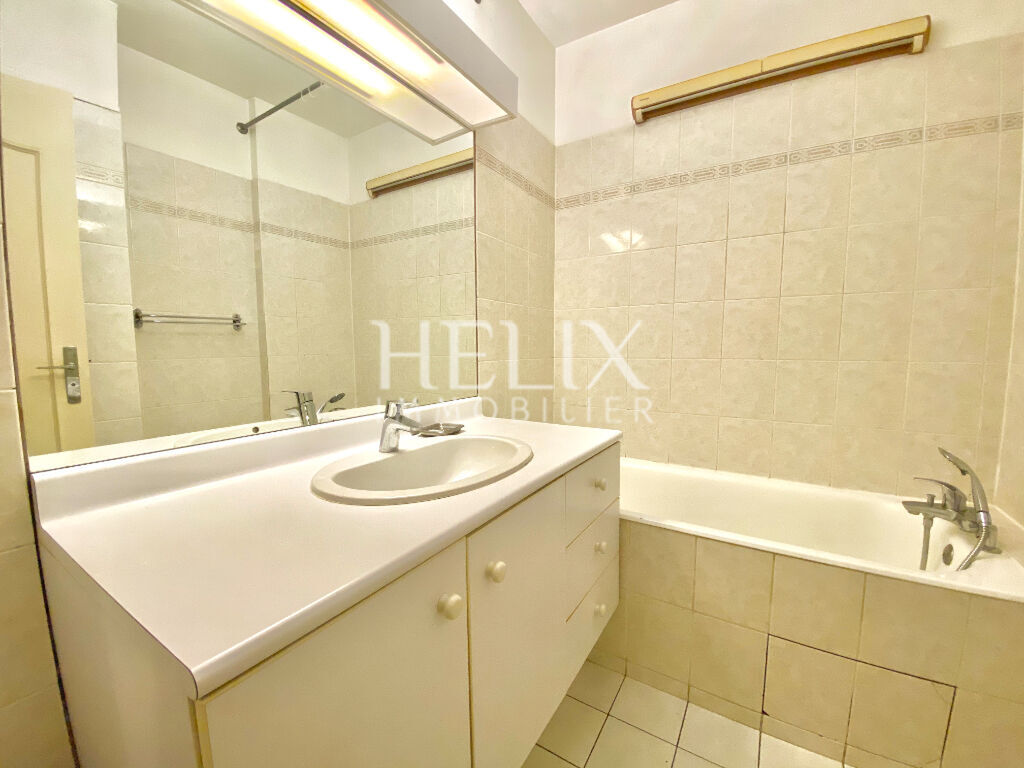 Appartement 3 pièces en rez de jardin à Chatou