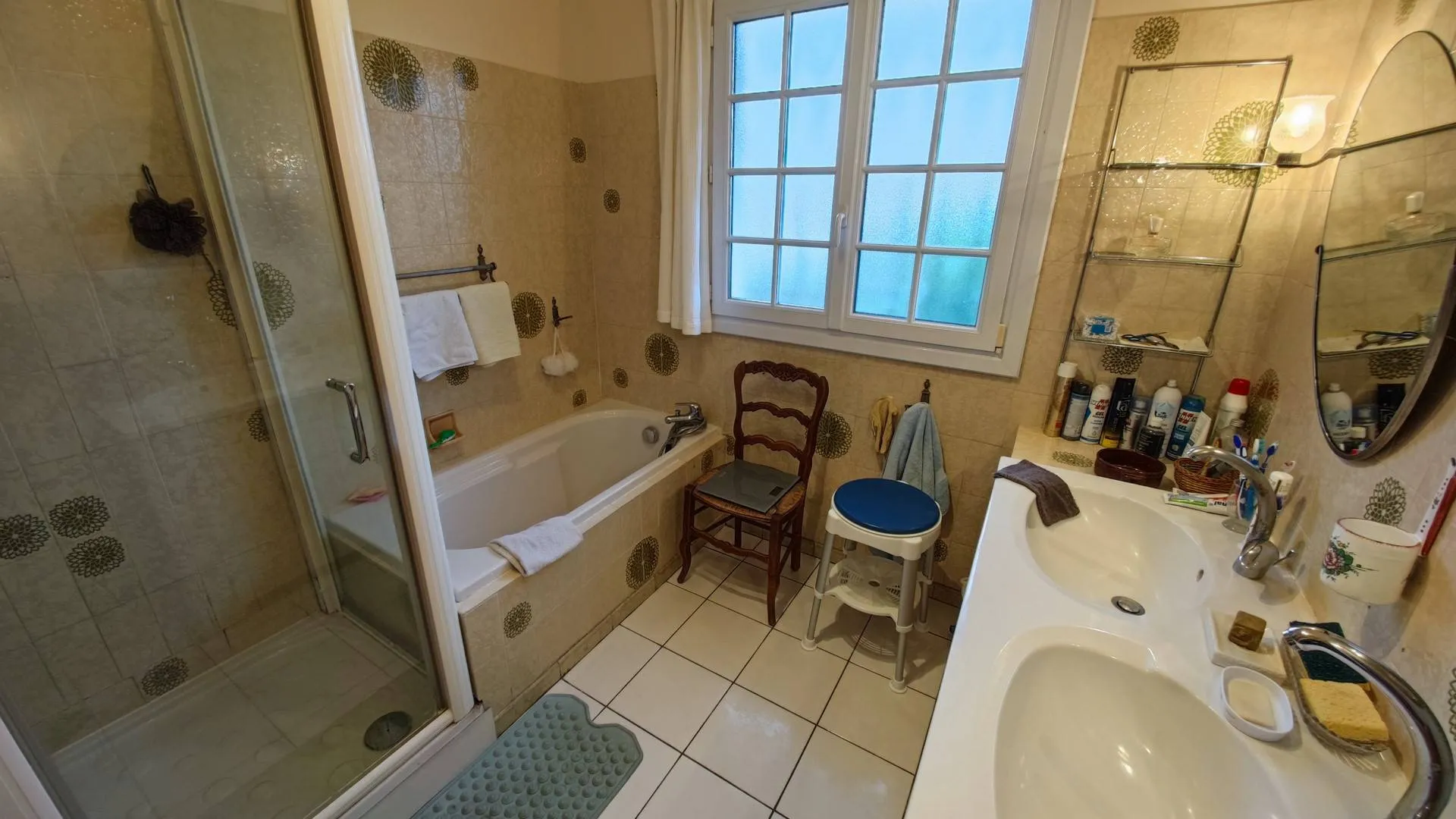 Vend demeure de famille de 155 m² avec 5 chambres