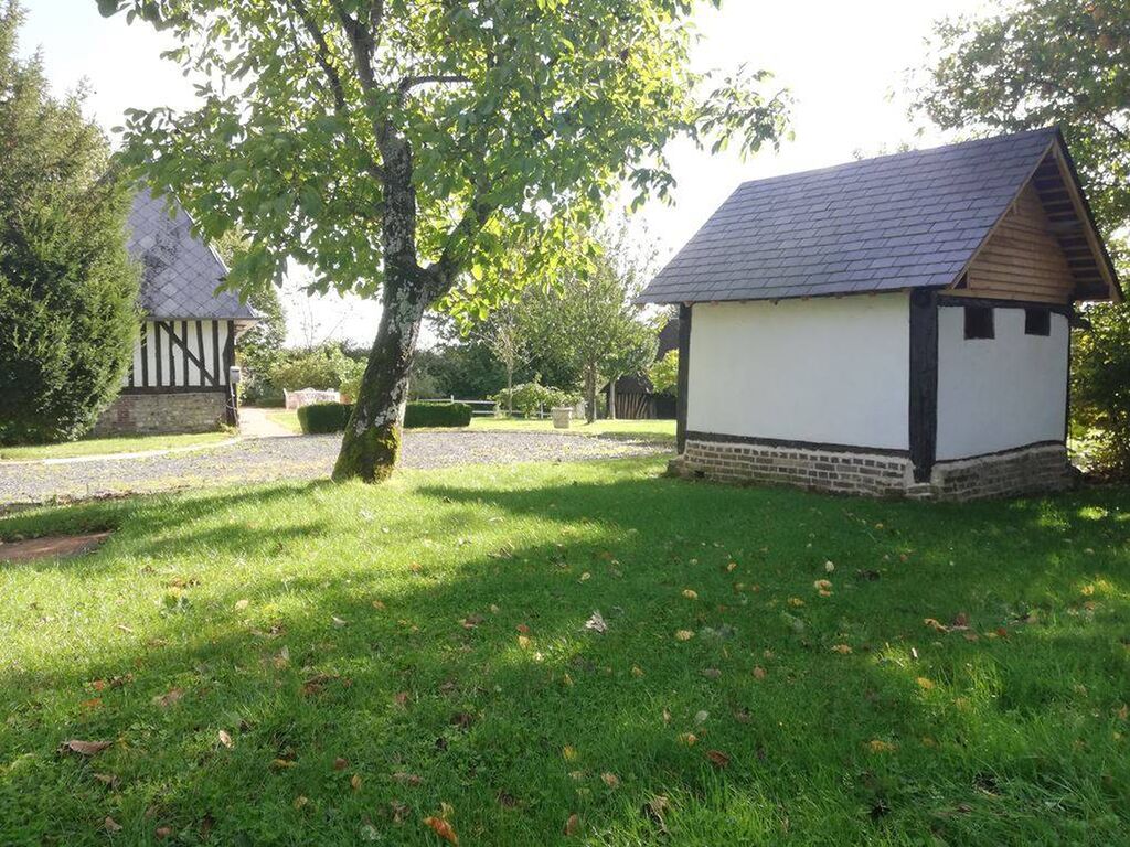 Terres et Demeures de Normandie vous invite à venir visiter cette propriété Calvados 14