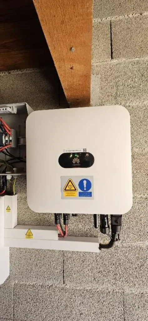 Réduisez vos factures d'électricités et installez des panneaux solaires sur votre toiture de maison dans les Bouches du Rhône 