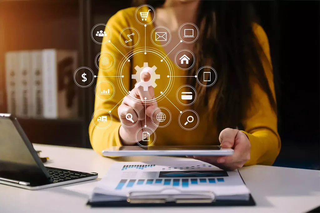 Apprendre à naviguer sur le web et envoyer des e-mails professionnels avec notre formation initiale à Marseille