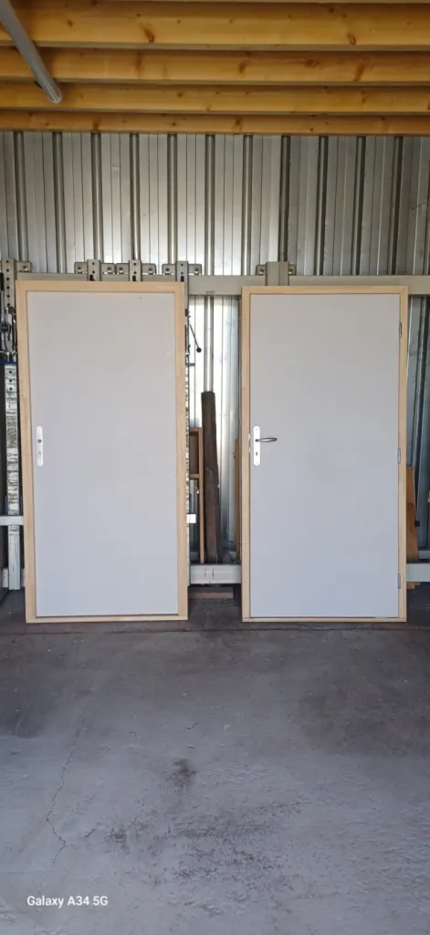 Porte interieure ame pleine sur mesure