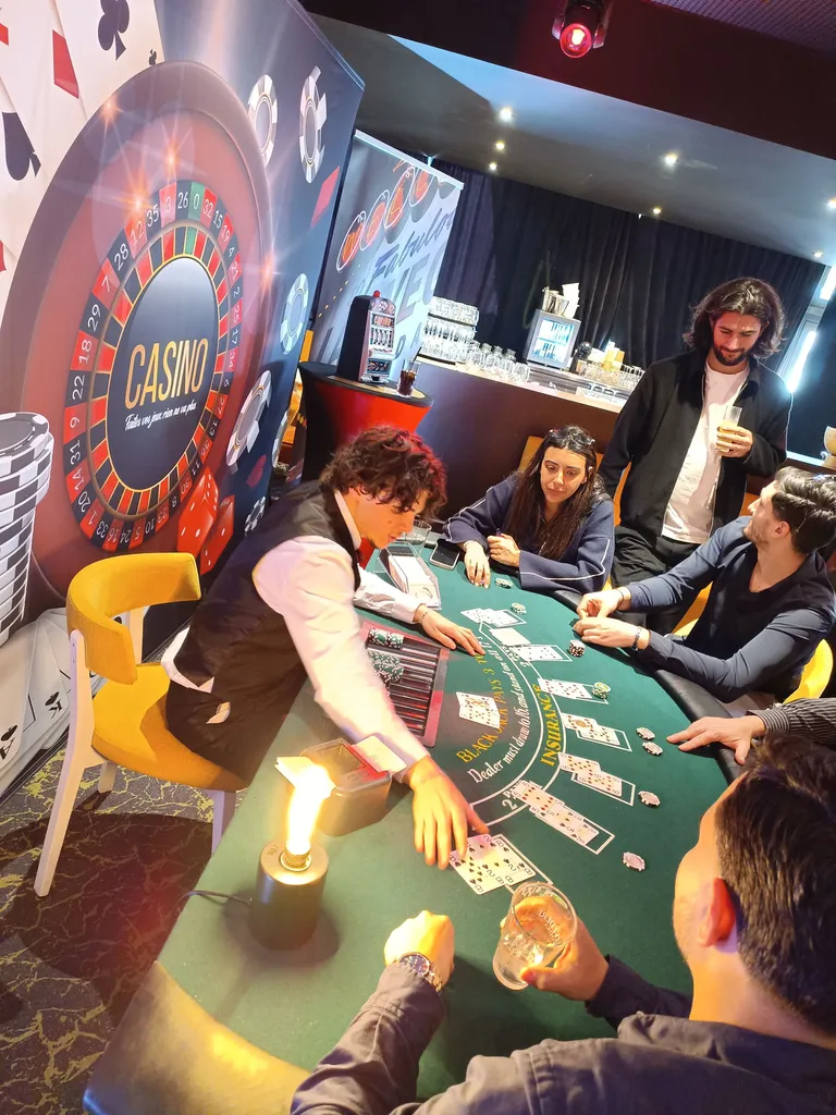 animation casino table de blackjack avec croupier ECC Marseille 