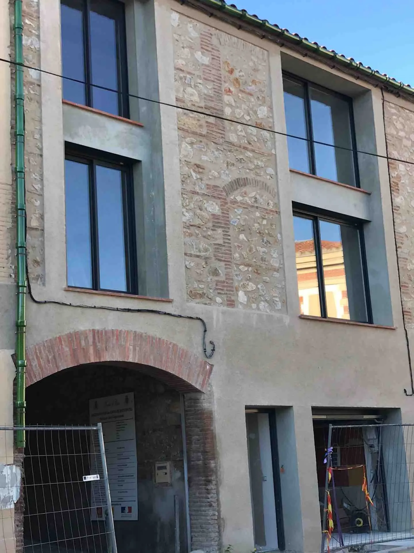 Mur catalan (Cairou et galets) sur Perpignan et ses alentours