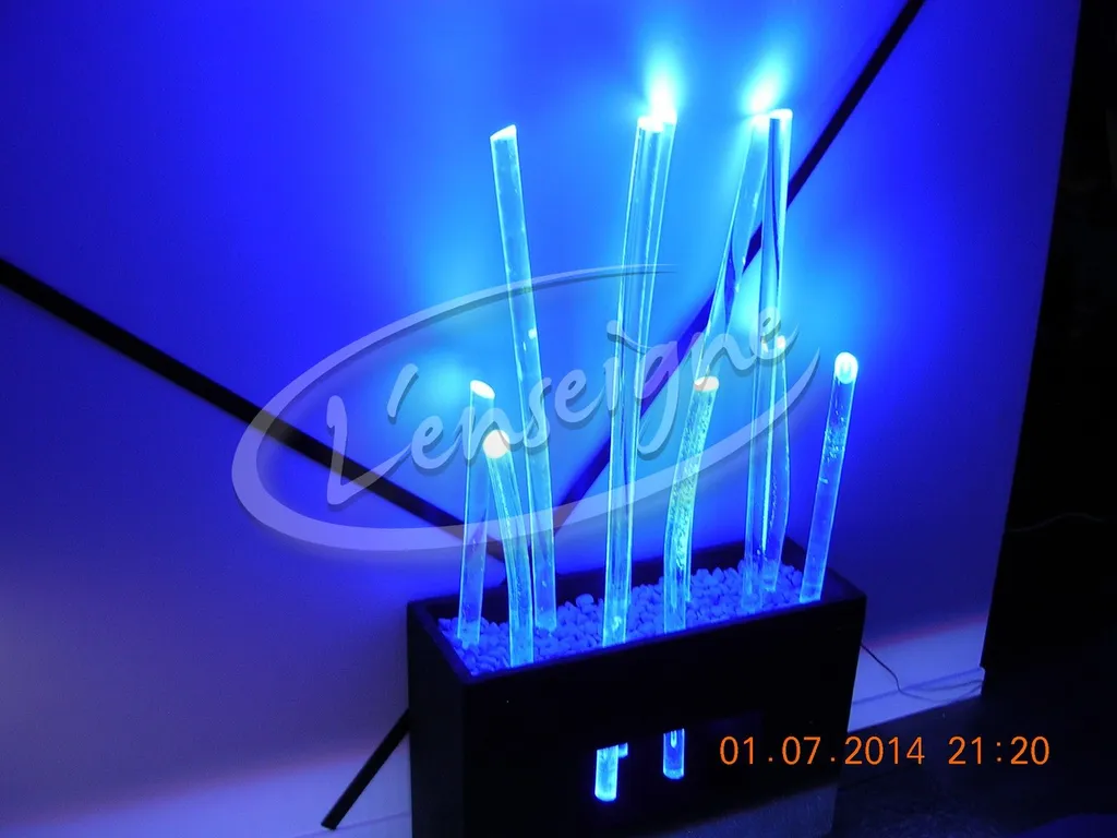 Jardinière tubes lumineux à aubagne