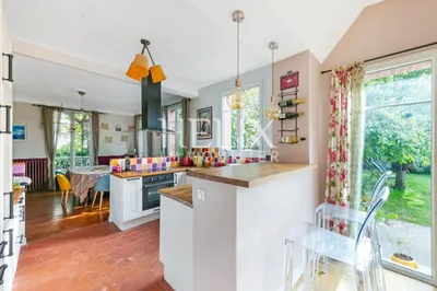 Magnifique maison à Marly-le-Roi,  proche gare SNCF, à 10 minutes de Saint Germain en Laye