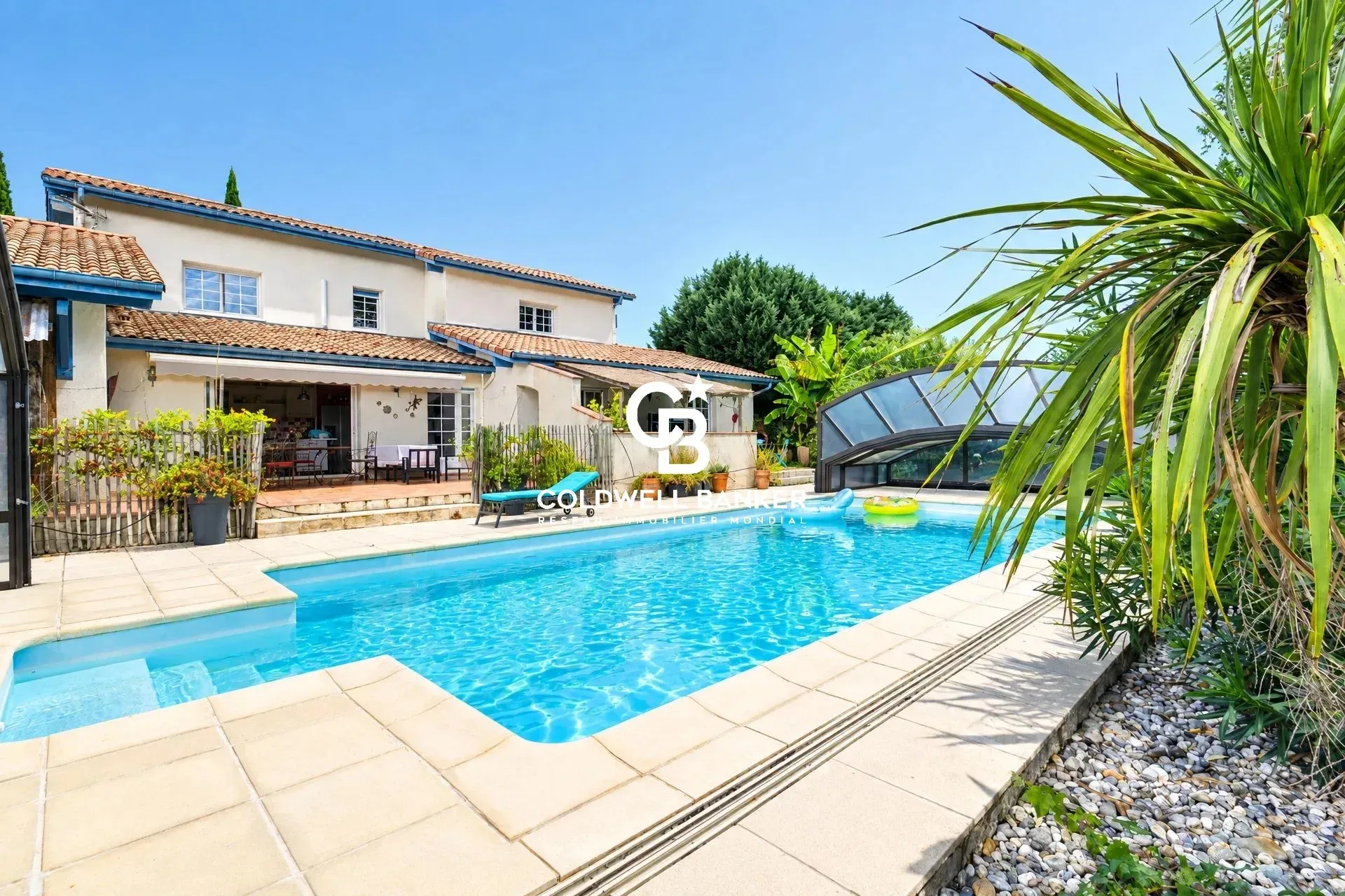 Maison 6 pièces 230 m² · à Tosse · 230 m² · 995 000 €