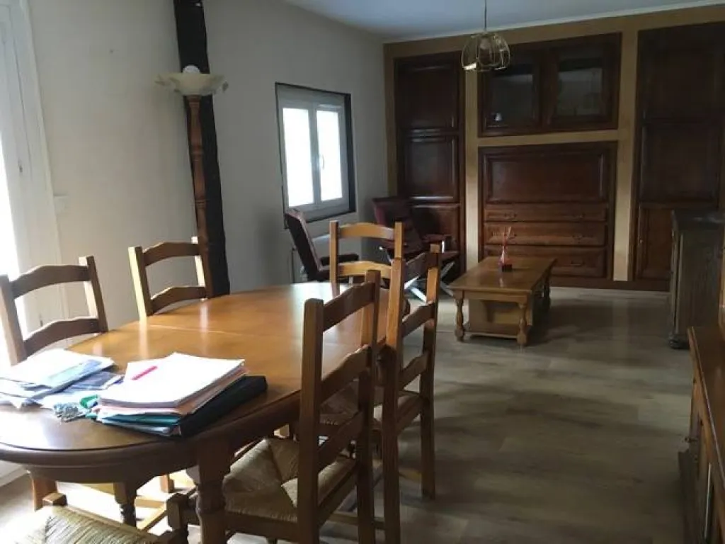 grande pièce de vie