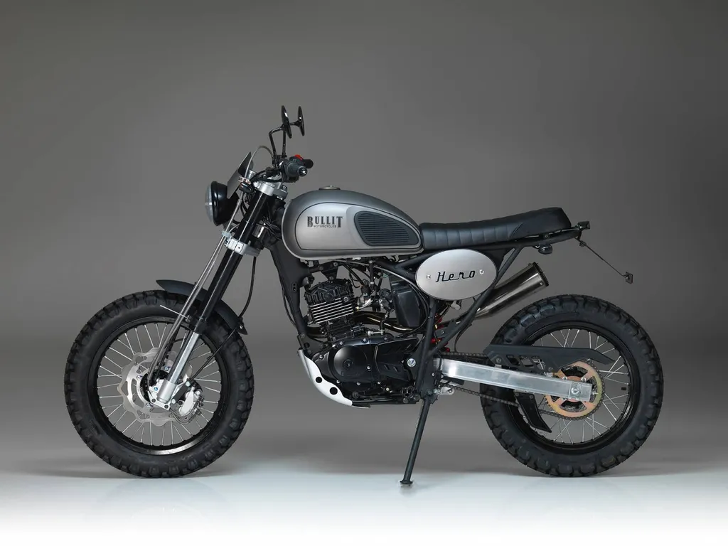 Moto BULLIT HERO 125 Sanary/mer  : (black)