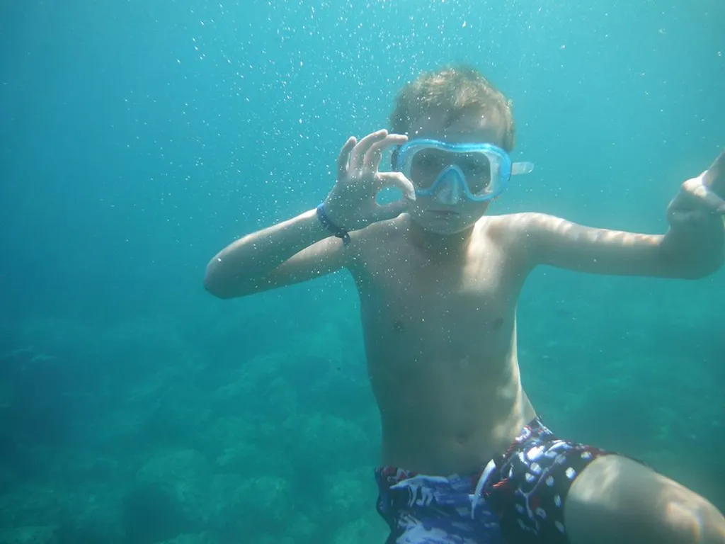 snorkelling