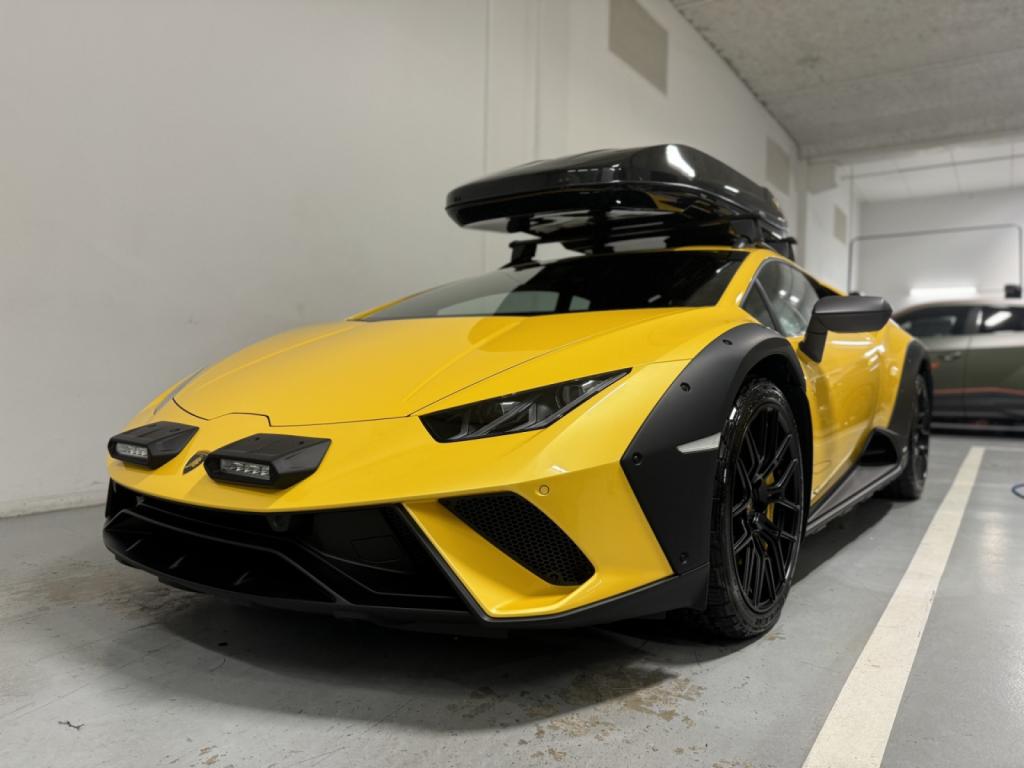 Polissage carrosserie avant/après sur Lamborghini, effacement des défauts – Nice