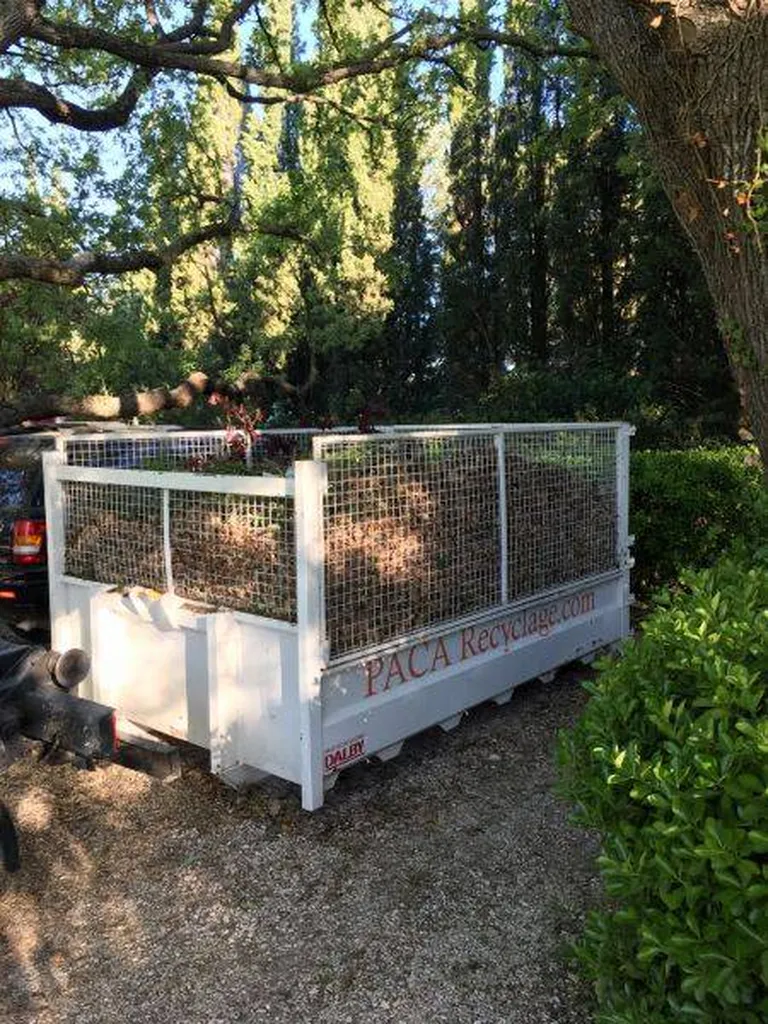 Comment se débarrasser des déchets verts (végétaux)  quand on en a beaucoup?