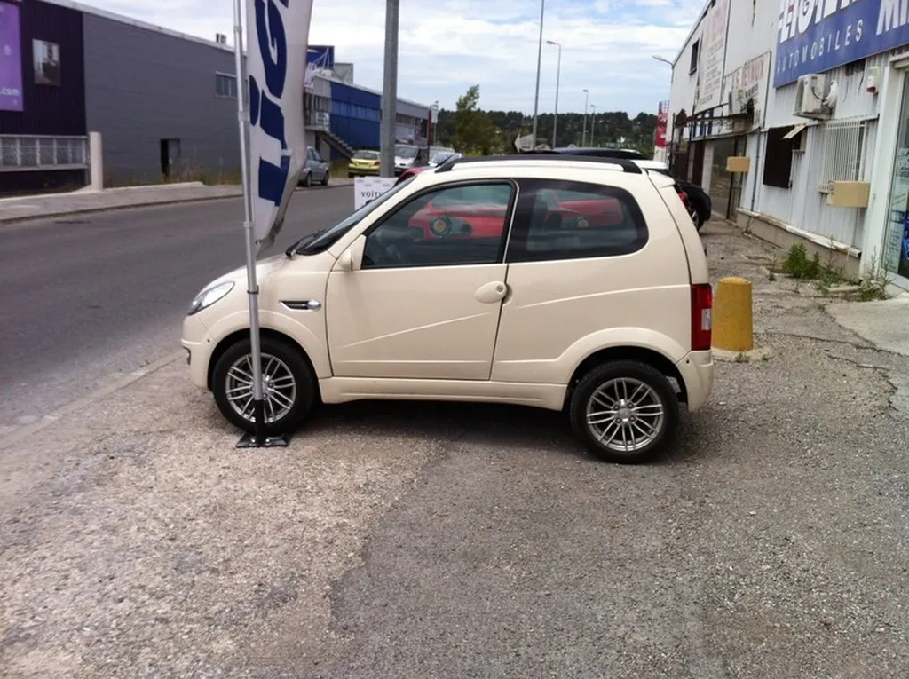 VOITURE SANS PERMIS OCCASION PLAN DE CAMPAGNE LIGIER IXO X TOO R PRESTIGE DCI