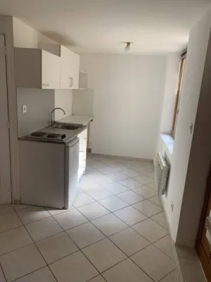 Appartement de type F2 duplex de 24,02m²