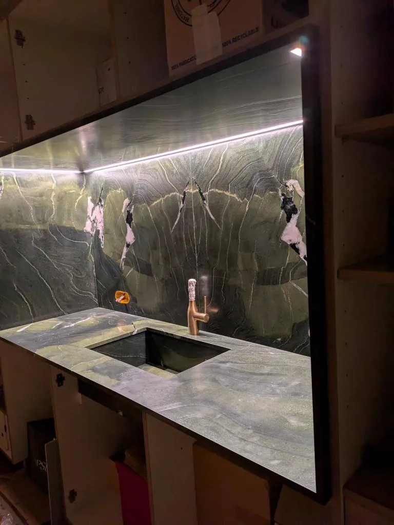 Evier en Quartzite Jungle Avocatus