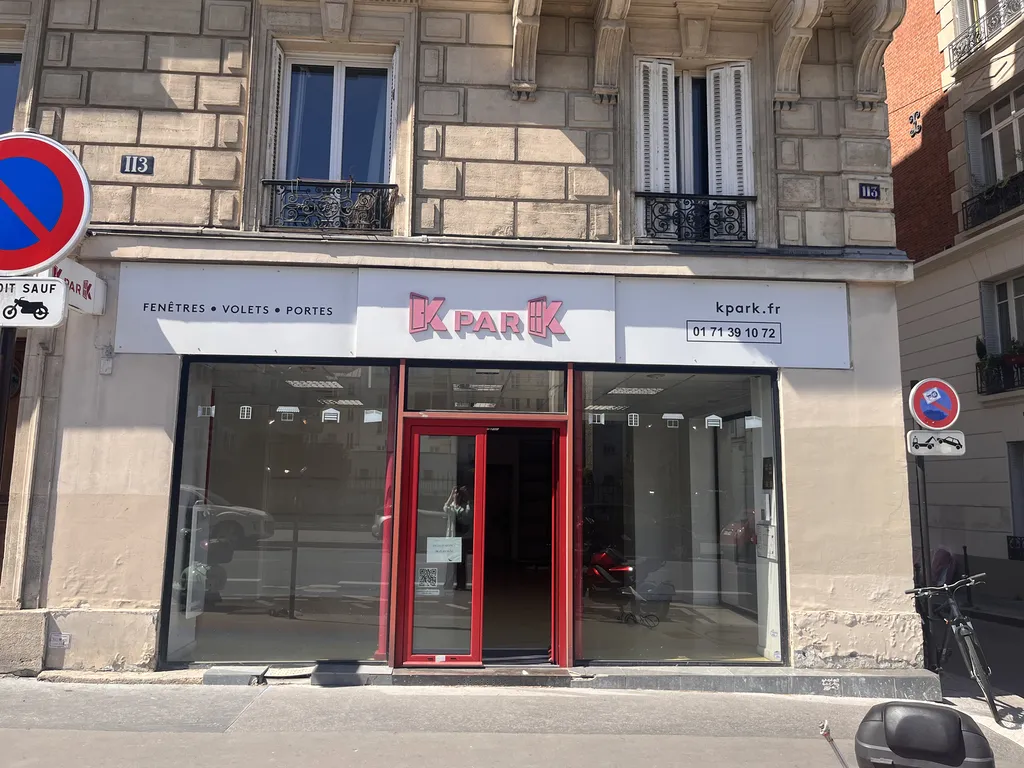 Location - Boutique 52 m², Rome, Rue de Rome 75017 PARIS