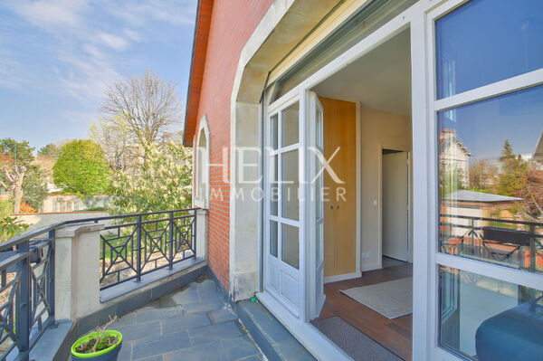 Le Vésinet Centre - Belle maison moderne