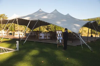 Funny and Elegant Californian Wedding in a Luberon Castle in famous Provence Country near to Aix-en-Provence City