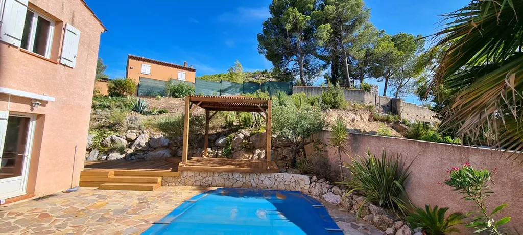 Superbe terrasse et pergola 13 Bouche du Rhones