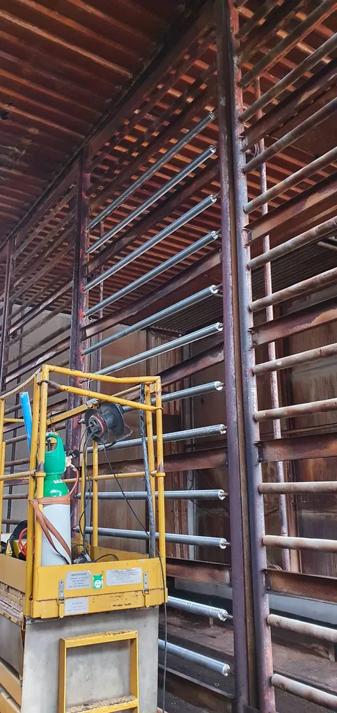 Colonne de tuyauterie – Médoc, Gironde | Installation robuste et adaptée aux exigences industrielles pour une performance durable.