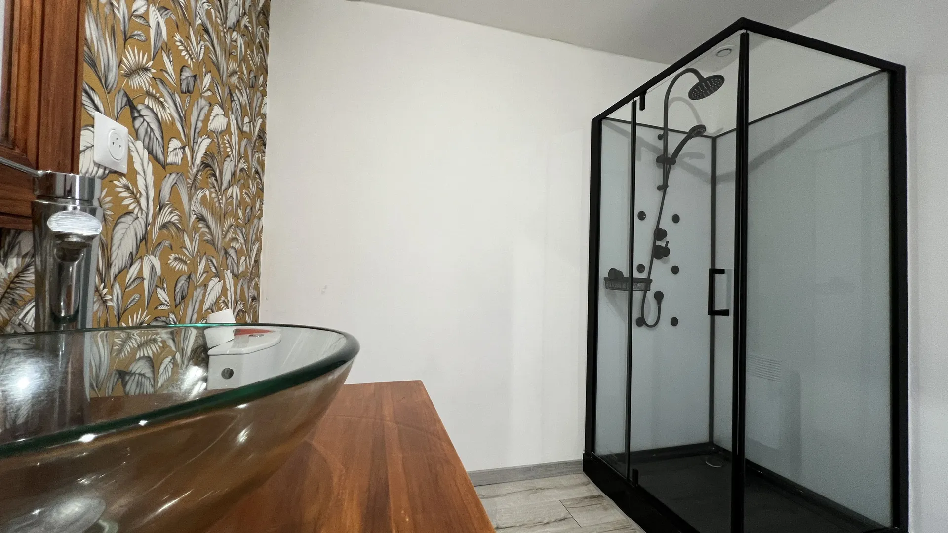 RENOVATION RECENTE