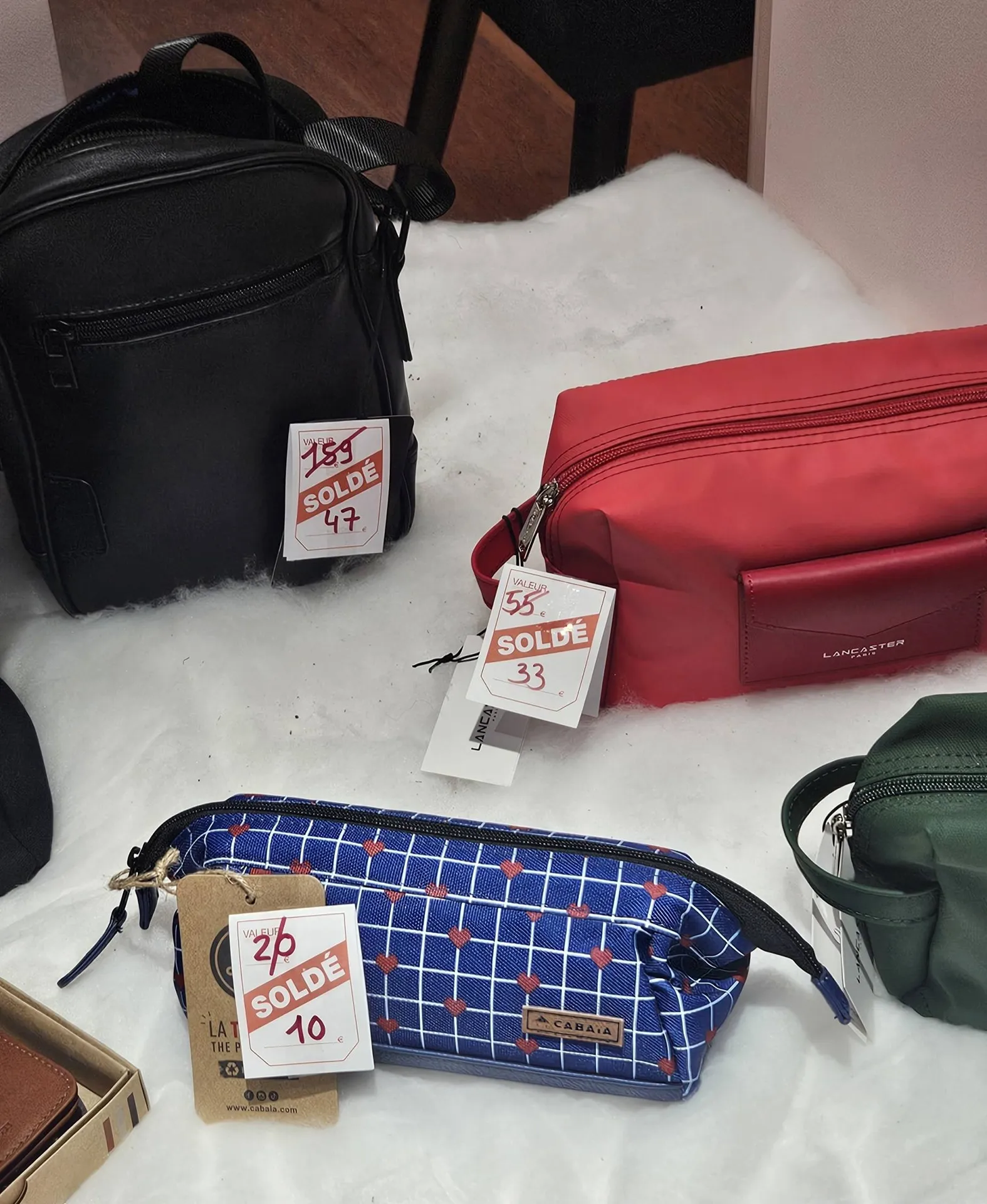 Profitez des soldes hiver en faisant de bonnes affaires chez Evasion Eu