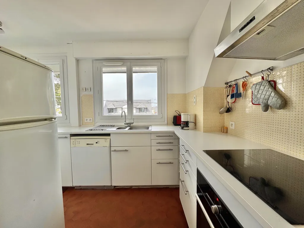 2592 - Appartement 3 pièces avec vue mer