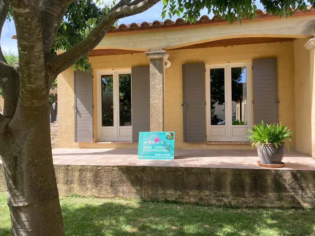 Installation de volets effet bois sur mesure près de Nîmes sur la commune de Moulézan