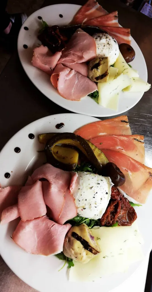 L'antipasti della Zia: un assortiment de délices méditerranéens