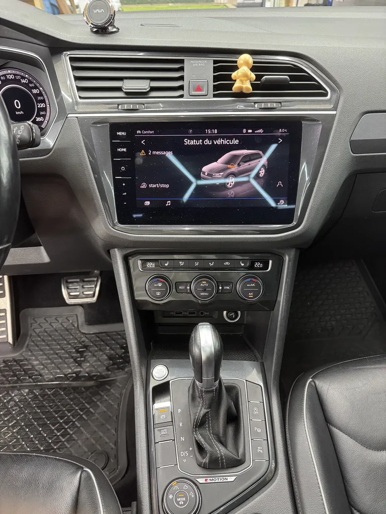 TIGUAN R LINE 2.0 BI-TDI 240 CHV/ BOITE AUTO / TOIT OUVRANT/ DISCOVER PRO/ SIEGE ELECTRIQUE/ ATTELAGE ELECTRIQUE/ COFFRE ELECTRIQUE