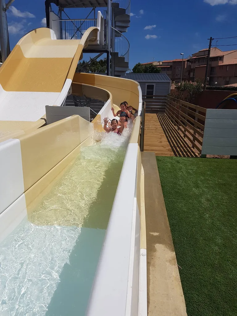 location et toboggan aquatique dans le sud de la France