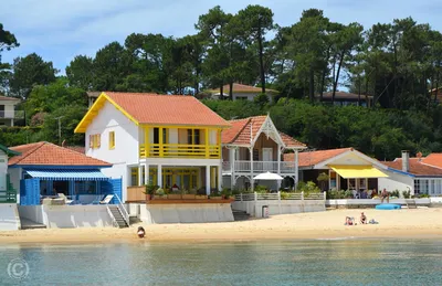 Village ostréicole de l'Herbe (Cap Ferret) en bateau-taxi privatisé