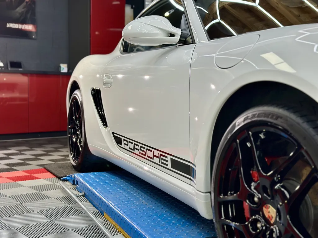 Detailing spécialiste Porsche PPF et traitement céramique sur Vaugneray proche Ecully 