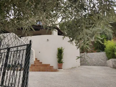 Consultation d'un cabinet d'architecture pour rénovation de maison, création suite parentale et salle de bain, intégrant dressing Ensuès-la-Redonne 13820 Bourgailles